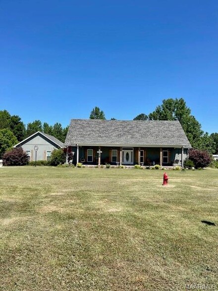 2350 Claud Rd, Eclectic, AL 36024