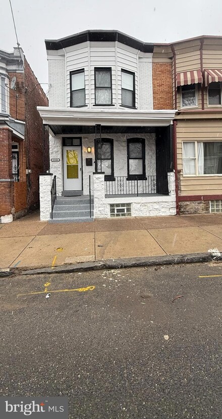 1133 Whitman Ave, Camden, NJ 08104