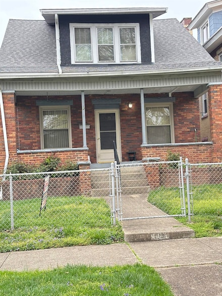 606 10th Ave, Huntington, WV 25701