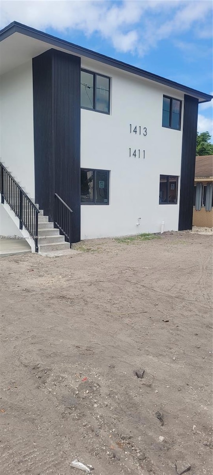 1411 NW 40th St, Miami, FL 33142