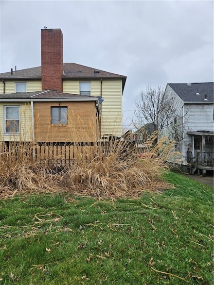923 Vankirk St, Clairton, PA 15025