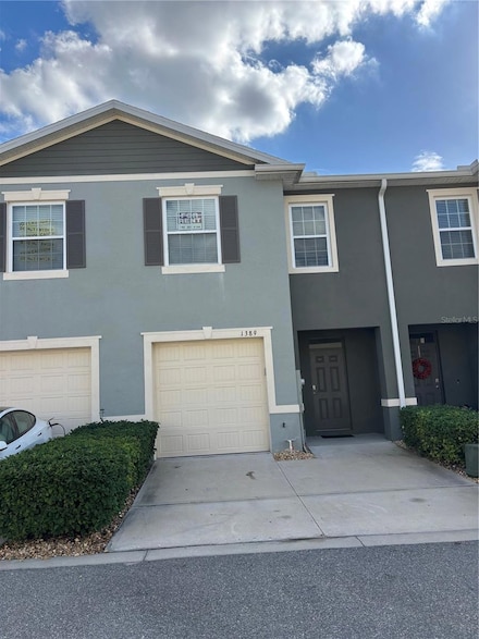 1389 Yellow Finch Dr, Davenport, FL 33837