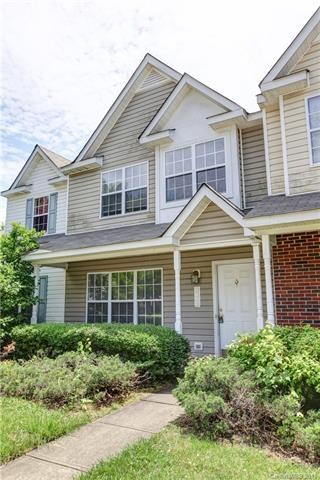 7692 Petrea Ln, Charlotte, NC 28227
