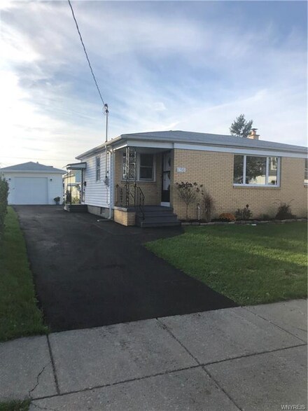 156 Crocker St, Buffalo, NY 14212