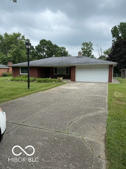 5511 Broadmoor Plaza, Indianapolis, IN 46228