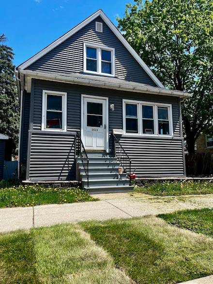 3523 Maple Ave, Brookfield, IL 60513
