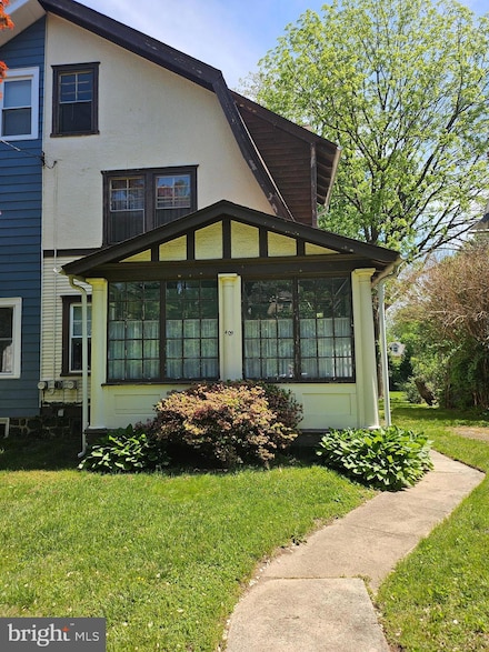 409 W Beechtree Ln, Wayne, PA 19087