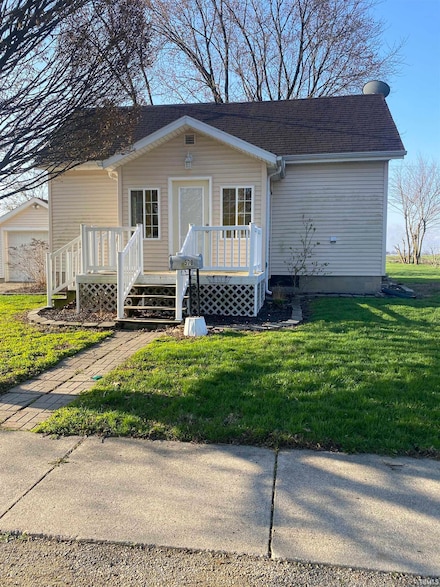 570 E Franklin St, Berne, IN 46711