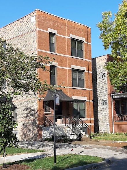 1630 W Gregory St Unit 2, Chicago, IL 60640