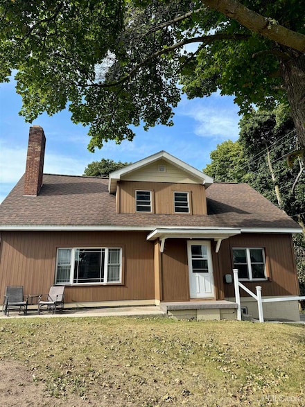 708.5 W Superior St Rd, Munising, MI 49862