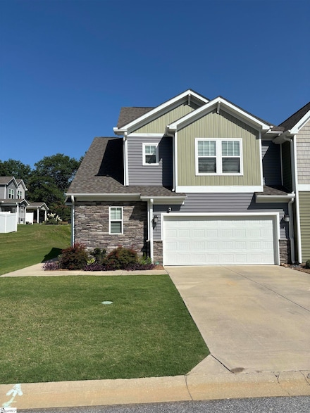 109 Creekhaven Ln, Taylors, SC 29687