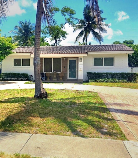 1540 NE 173rd St, North Miami Beach, FL 33162