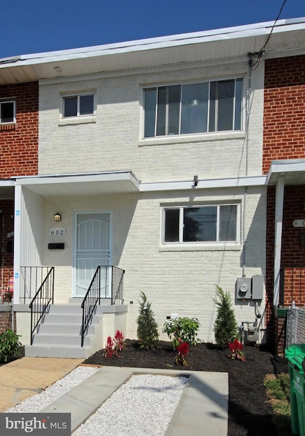 602 Maury Ave, Oxon Hill, MD 20745