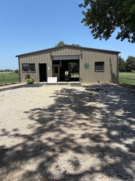 11308 Dane Rd, Pilot Point, TX 76258