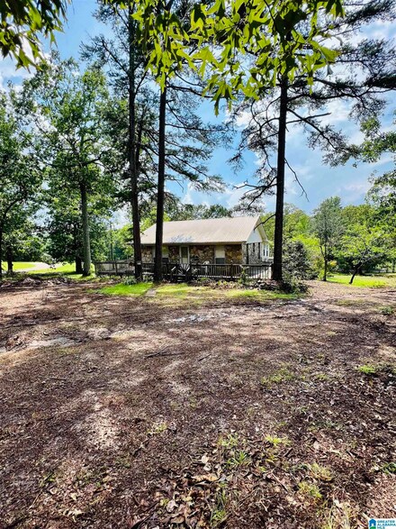 57 Bob Smith Rd, Remlap, AL 35133