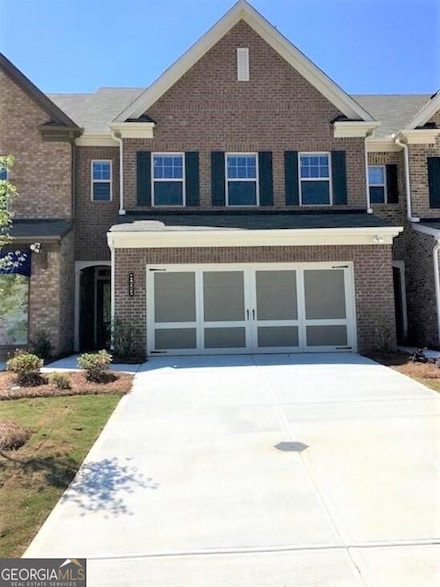 1055 Hampton Oaks Dr, Alpharetta, GA 30004