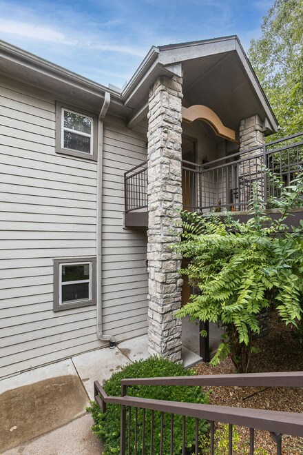 123 Oak Ln Unit 2, Branson West, MO 65737