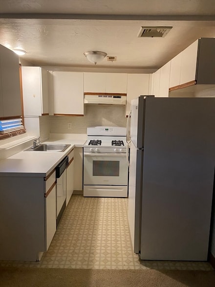 6 Bristol St Unit 2B, Mansfield, MA 02048