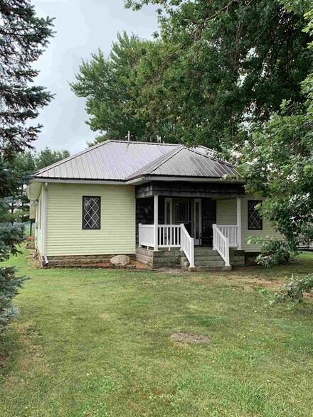 4527 E 950 S, Amboy, IN 46911