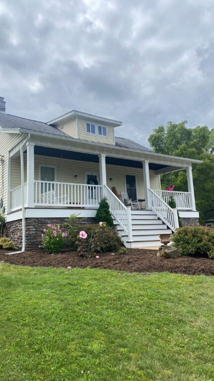 212 Park Avenue Extension, Mars, PA 16046