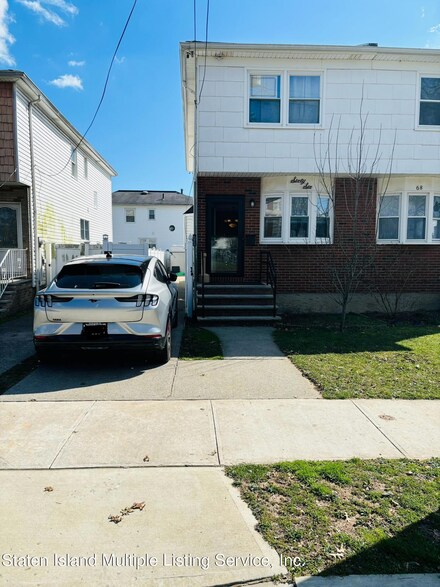 66 Reid Ave, Staten Island, NY 10305
