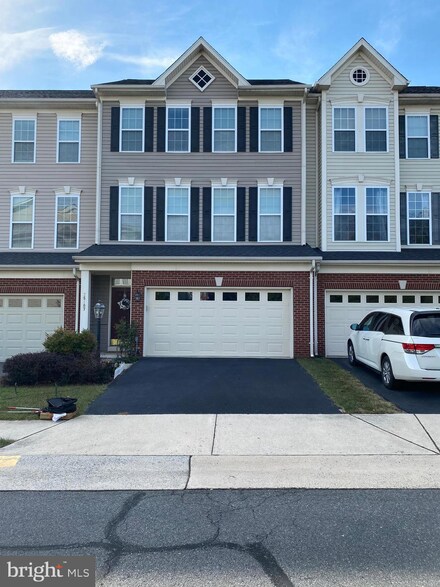 25107 Bottlebrush Terrace, Stone Ridge, VA 20105