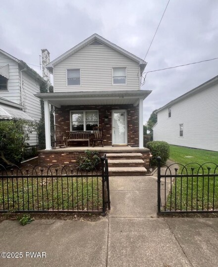 116 E 6th St, Wyoming, PA 18644