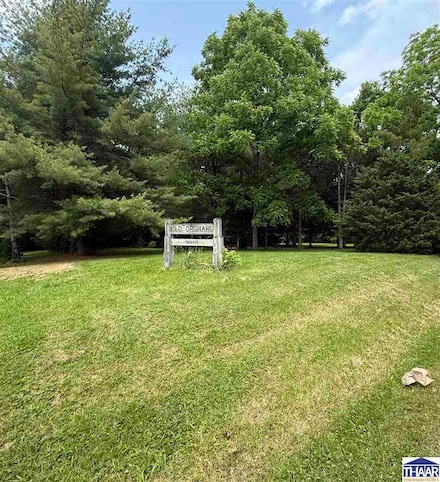 9754 Old Orchard Ct, Lost Creek Township, IN 47805