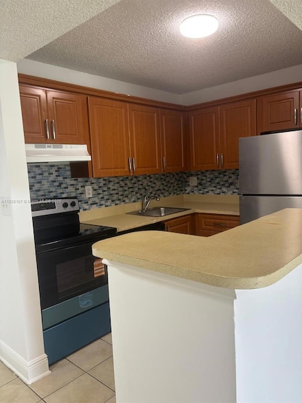 7110 NW 179th St Unit 211, Hialeah, FL 33015