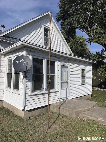 68 E Washington Ave, Peru, IN 46970