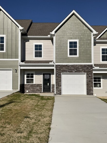 715 S Wall St, Shelbyville, TN 37160