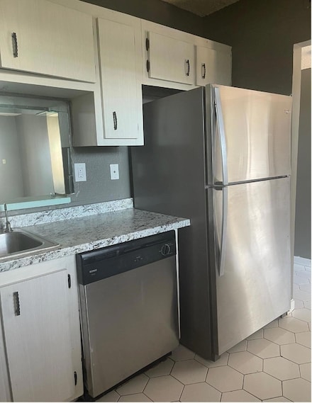 2860 Somerset Dr Unit 417K, Lauderdale Lakes, FL 33311