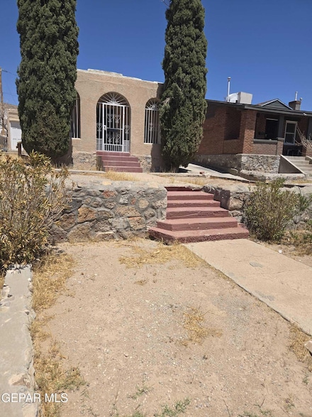 2205 Silver Ave, El Paso, TX 79930