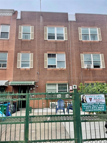 448 E 141st St, Bronx, NY 10454