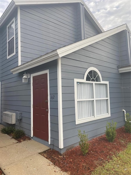 162 Mango Dr Unit Lockout, Davenport, FL 33897