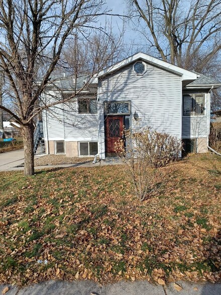 1117 Mulberry St, Hammond, IN 46324