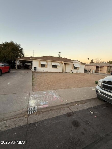 110 E Franklin Ave, Mesa, AZ 85210