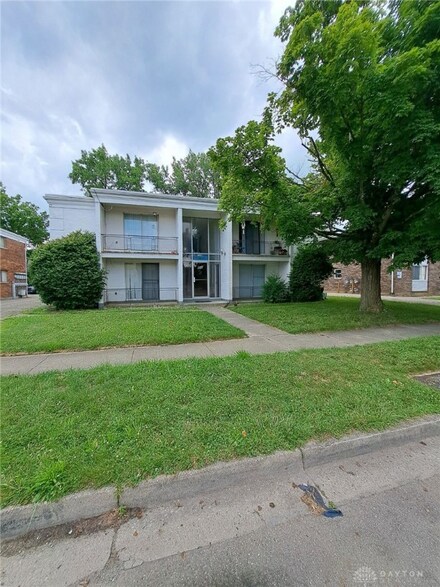132 Imperial Ct, Vandalia, OH 45377
