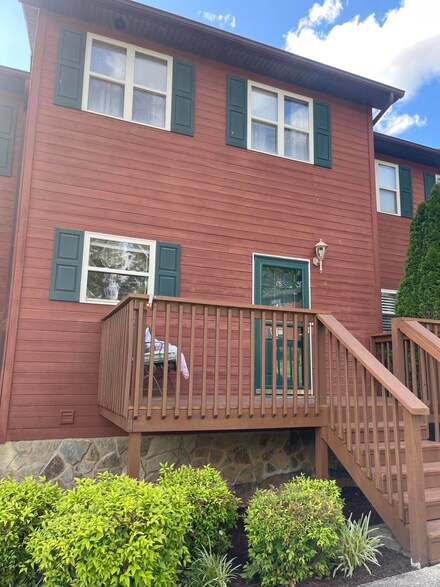461 Ja Hodge Rd Unit 15, Piney Flats, TN 37686