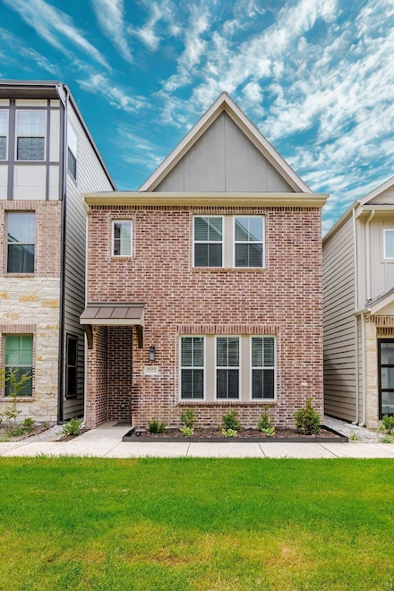 7572 Laburnam Rd, Dallas, TX 75228