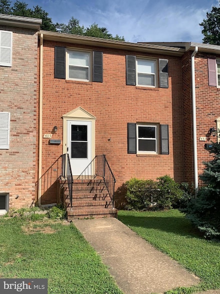 455 Ridgemore St, Fredericksburg, VA 22405