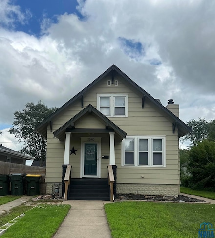 2540 S Glass St, Sioux City, IA 51106