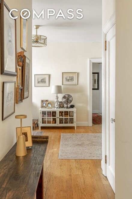 345 E 77th St Unit 3C, New York, NY 10075