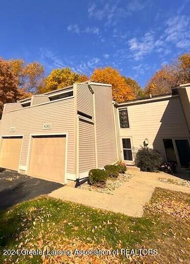 3638 E Meadows Ct Unit 26, Okemos, MI 48864