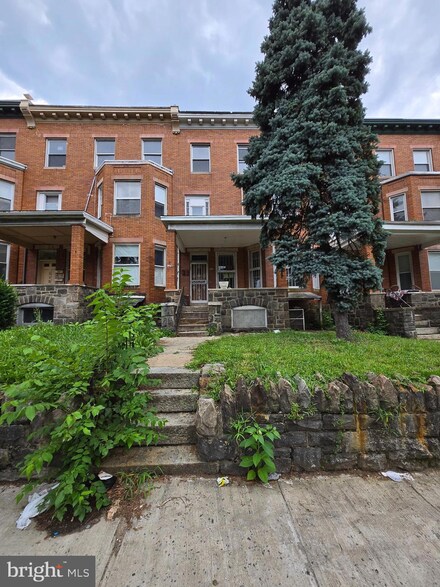 2732 Reisterstown Rd, Baltimore, MD 21215