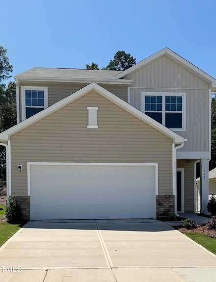 284 Babbling Brook Dr, Clayton, NC 27520