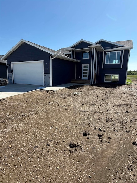 668 Eagle Ct, Box Elder, SD 57719
