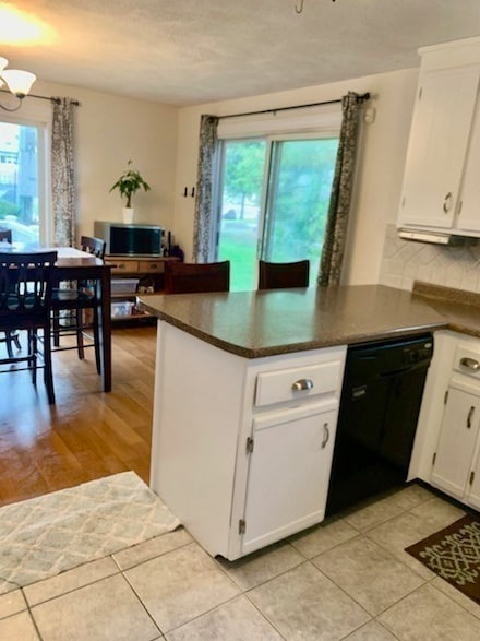 32 Frederick St Unit 1, Dracut, MA 01826