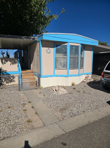 8405 Hager Ave SE, Albuquerque, NM 87108