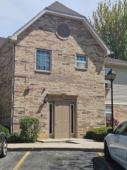1548 W Sand Bar Ct Unit 1B, Round Lake, IL 60073